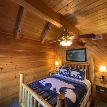 Misty Mountain Cabin Гатлинбург Экстерьер фото